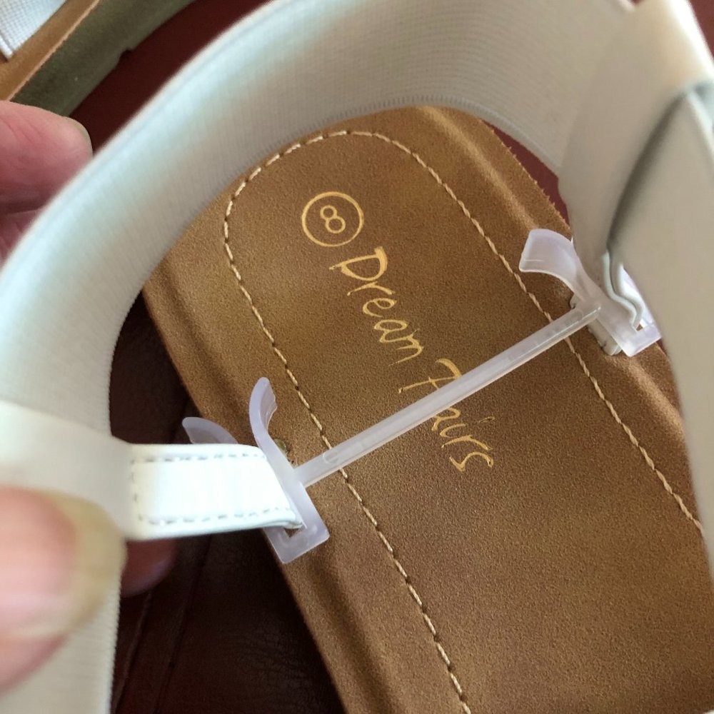 Dream Pairs White Elastic Strap Comfort Sandals - Picture 4 of 5